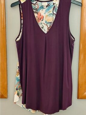 Merona Plum V-Neck Sleeveless Tank with Floral Back Panel